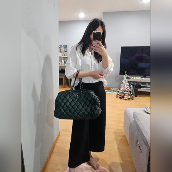 CHANEL Dark Forest Green Quilted Puffer Bowler Bag - Picture 3 of 16